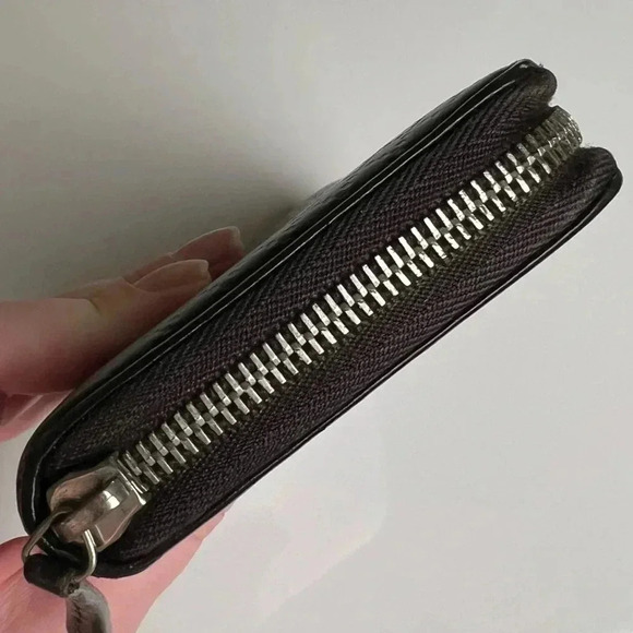 Gucci Diamante Leather Round Zipper Long Wallet - Picture 5 of 8